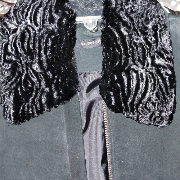 Suede jacket - Picture 2 of 4